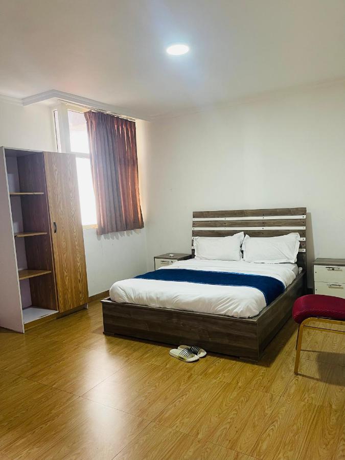 Goza Guest House Addis Ababa Exterior photo